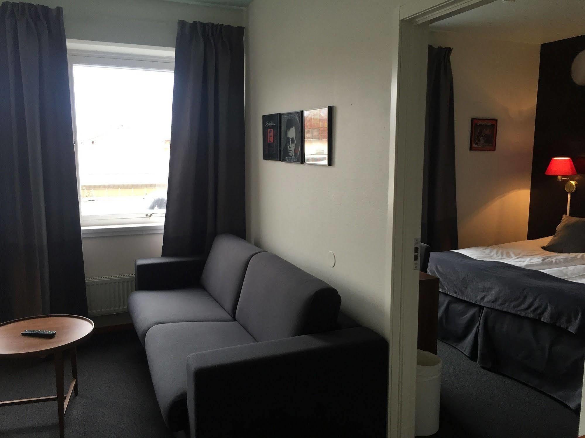 Hotell Hulingen Hultsfred Exterior photo