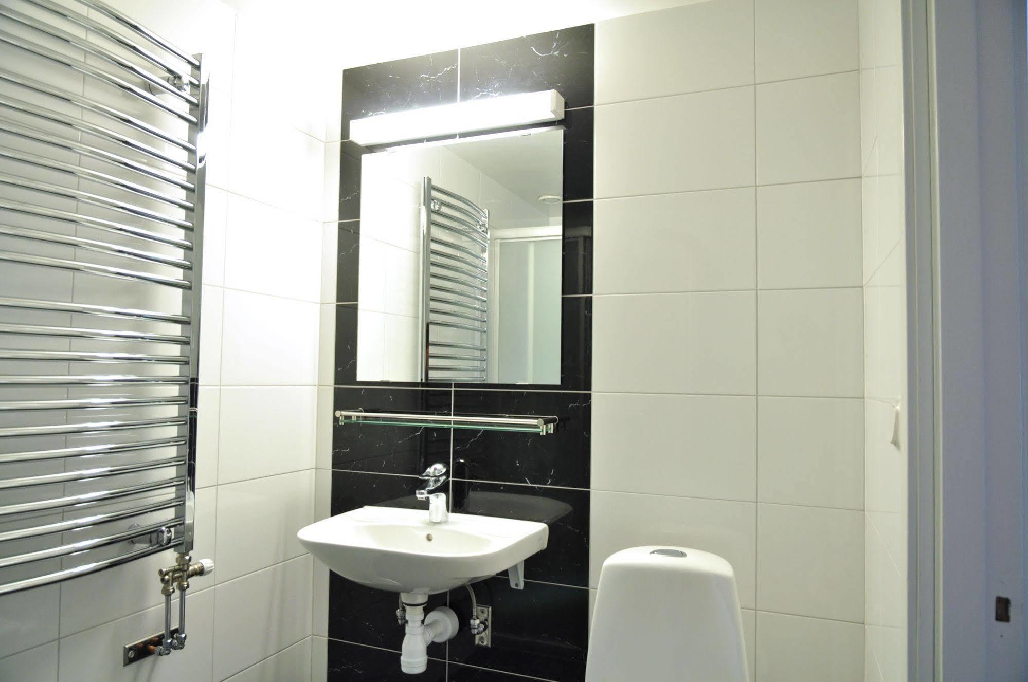 Hotell Hulingen Hultsfred Exterior photo
